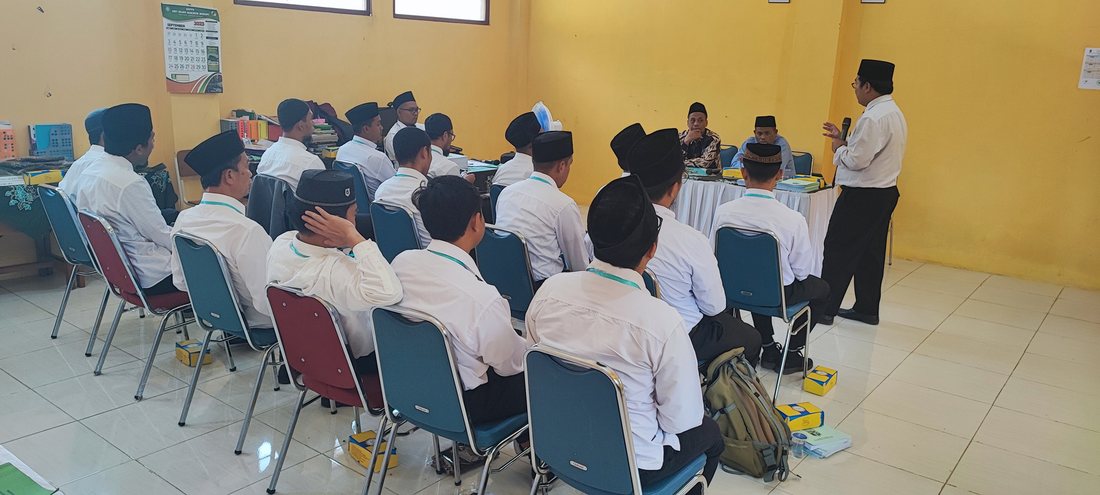 Dialog dan pembinaan siswa dalam SAHABAT