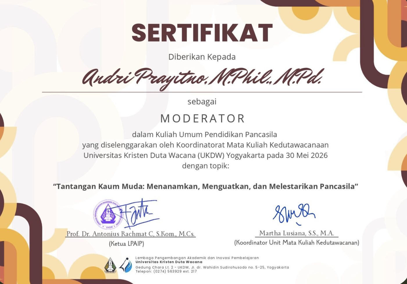Sertifikat moderator kuliah Pancasila di UKDW