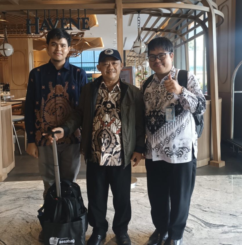 Bersama narasumber forum pendidikan nasional