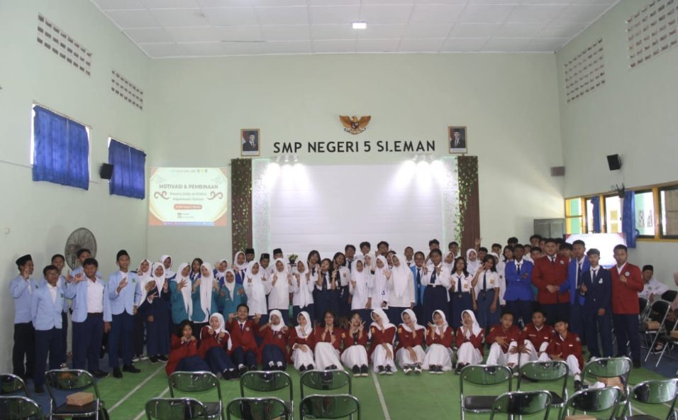 Pembinaan karakter pelajar